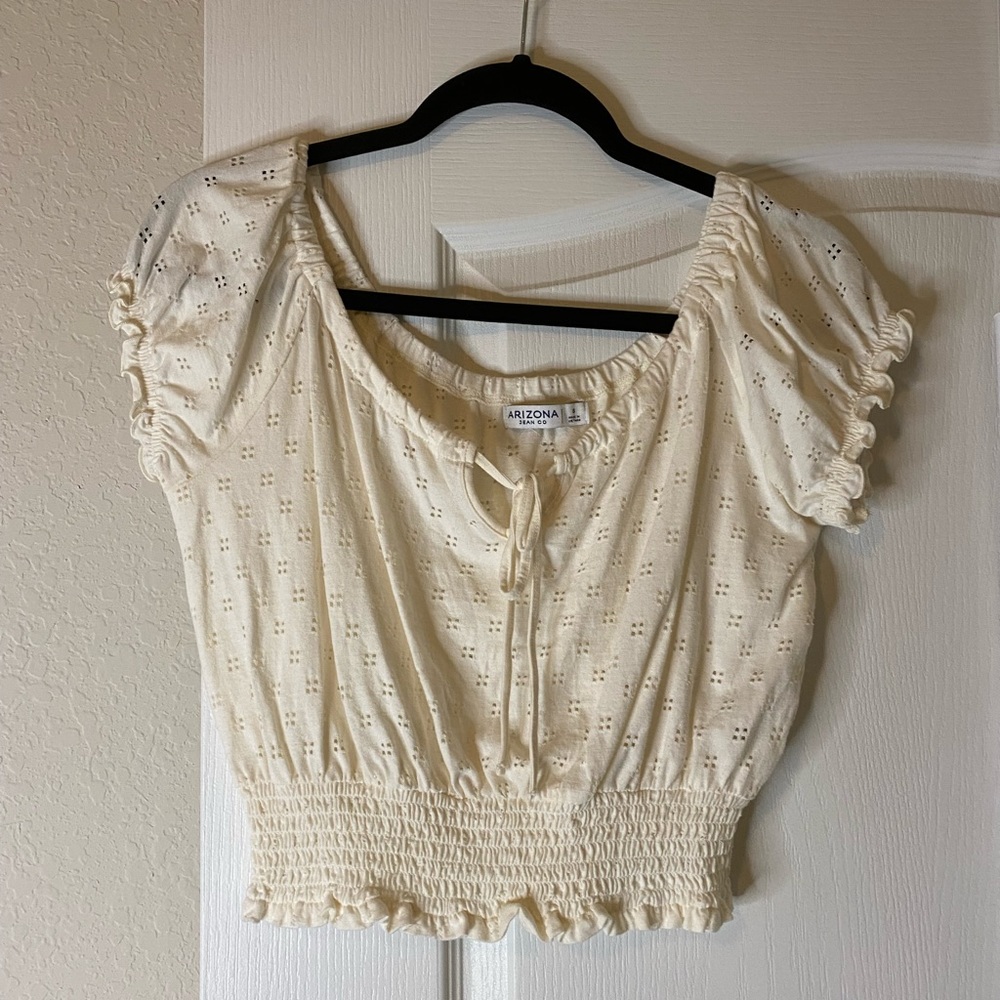 Arizona Jean Co. Cream Blouse